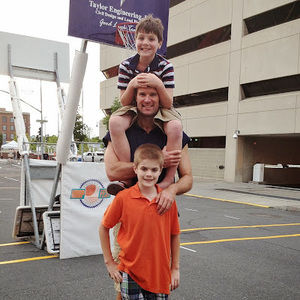 Meet your Posher, Andrea